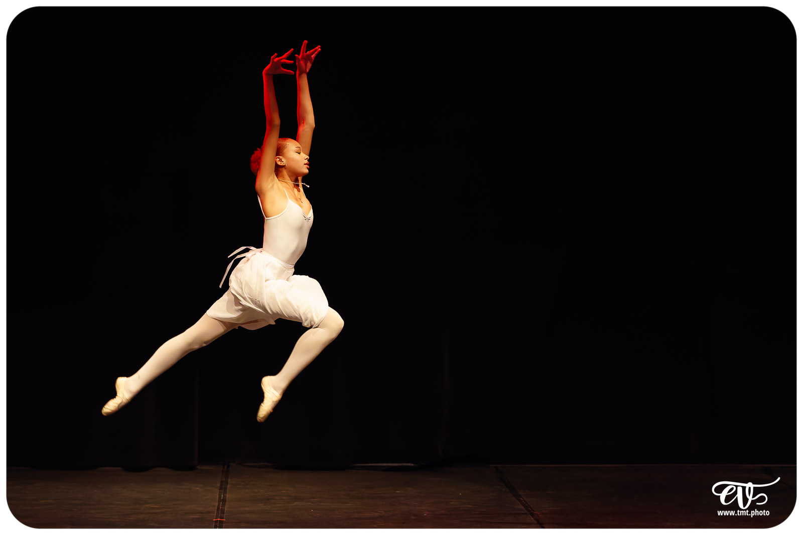 MATIERE BRUTE (CHRISTELLE DAUJEAN)